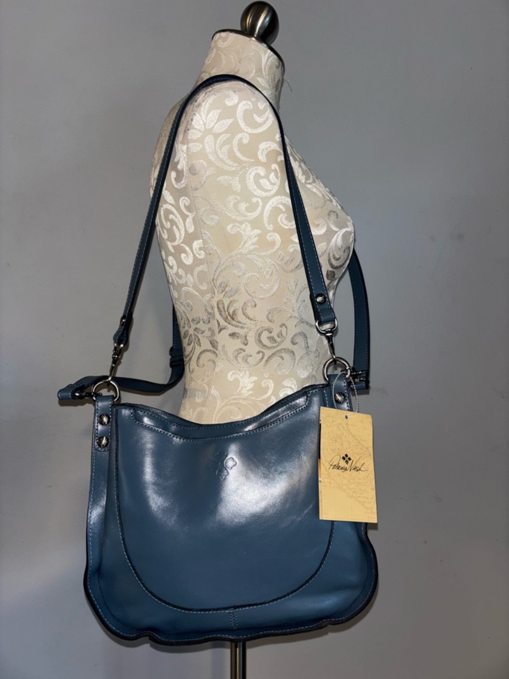 🆕 Patricia Nash Caletta Leather
Hobo Crossbody Bag